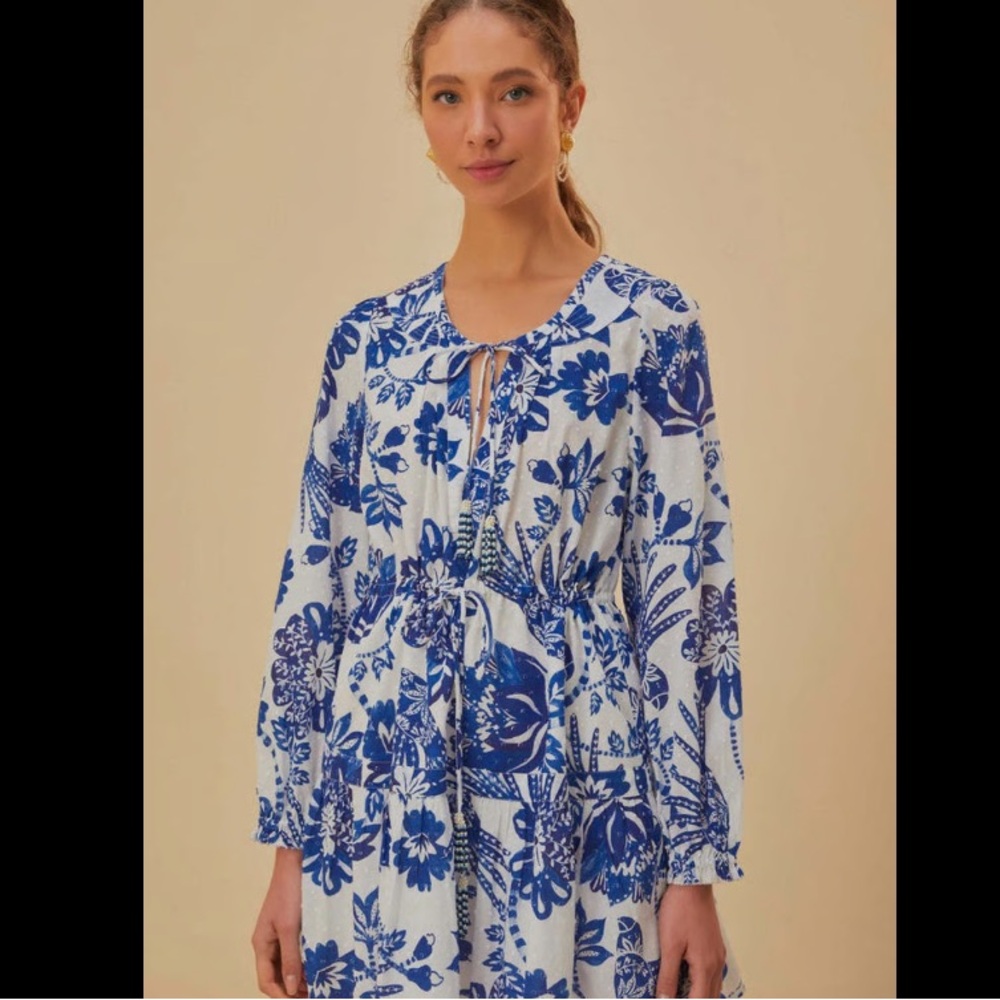 Elegant Blue Floral Long Sleeve Dress